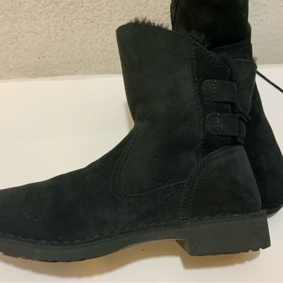 Ugg Naiyah Lace Back Genuine Shearling Boot Black Suede Size 7/38 1020144 - Picture 8 of 14